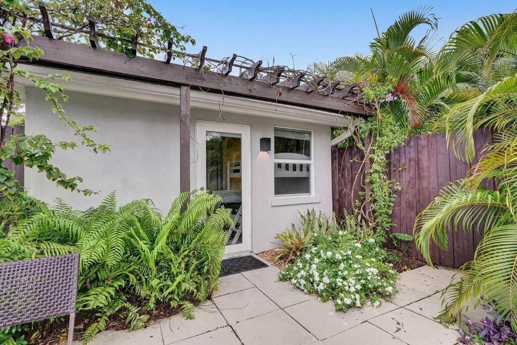 Stylish Tropical Oasis Hot Tub Pool Bbq Villa Fort Lauderdale Dış mekan fotoğraf